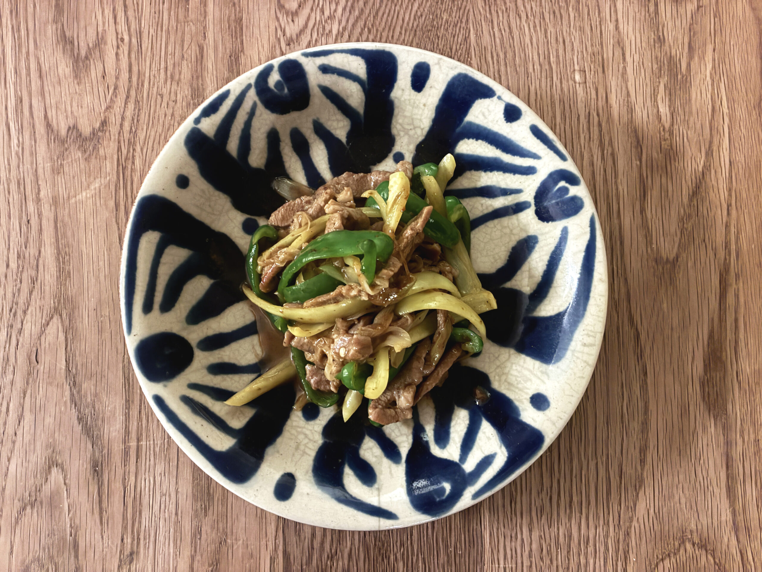 バナナなんばんの青椒肉絲